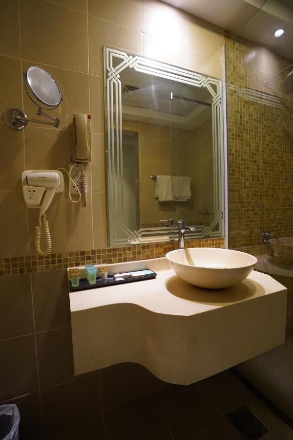 Cube Hotel Dubai Ngoại thất bức ảnh